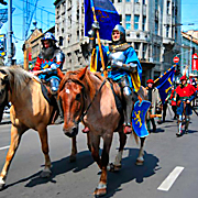 Тур во Львов на майские праздники, праздничное шествие